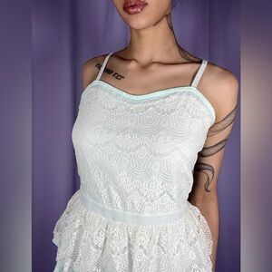 Arizona Mint Green Lace Overlay Blouse Womens Size M Peplum Tank Top Coquette